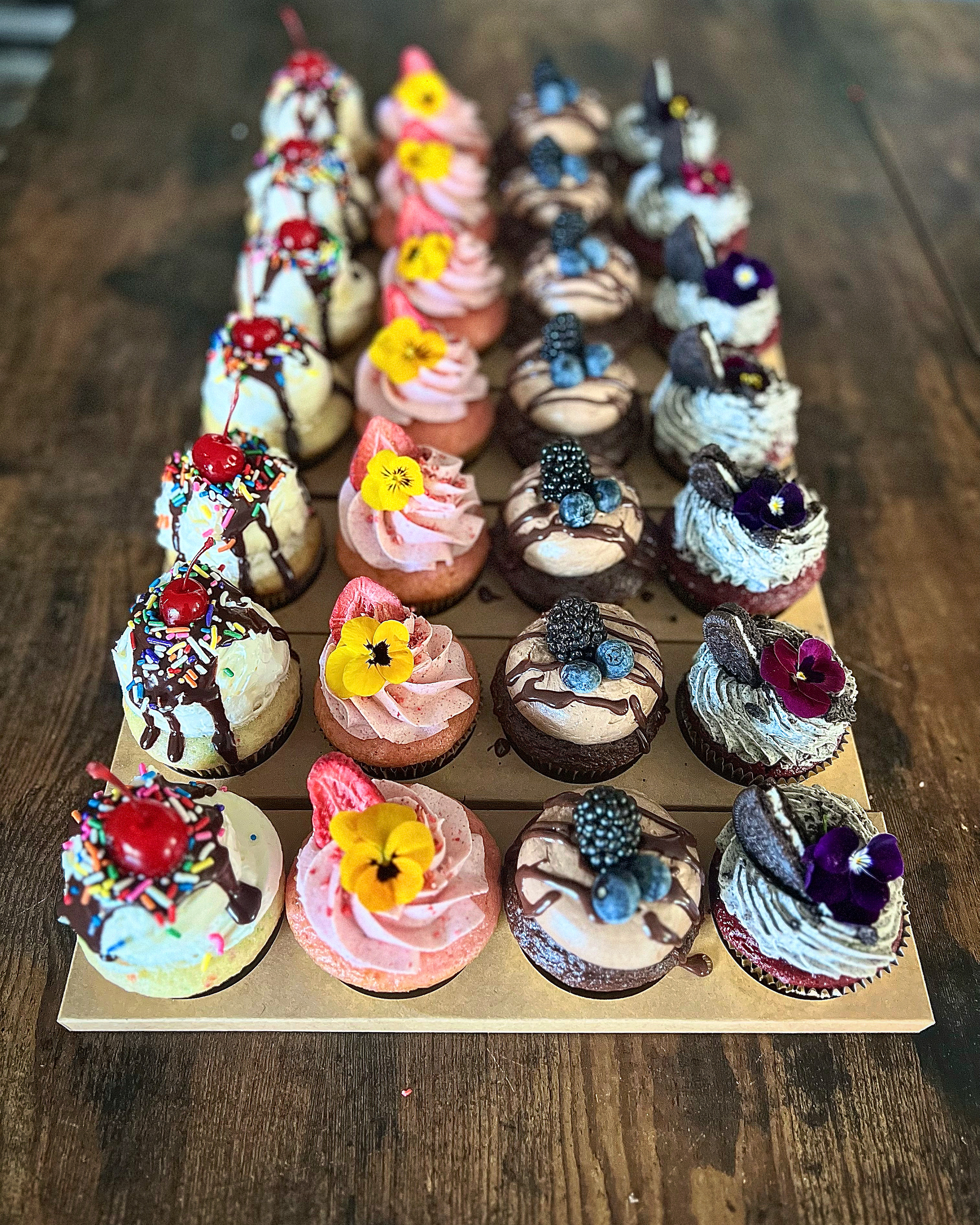 CUPCAKES