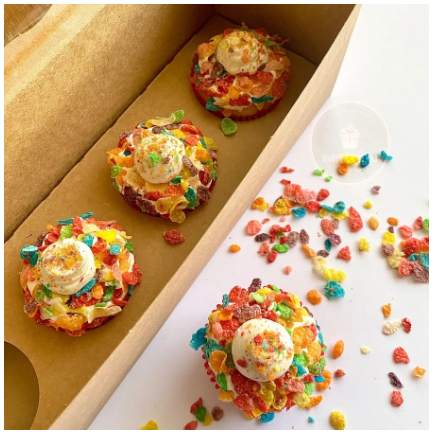 FRUITY PEBBLES CUPCAKES