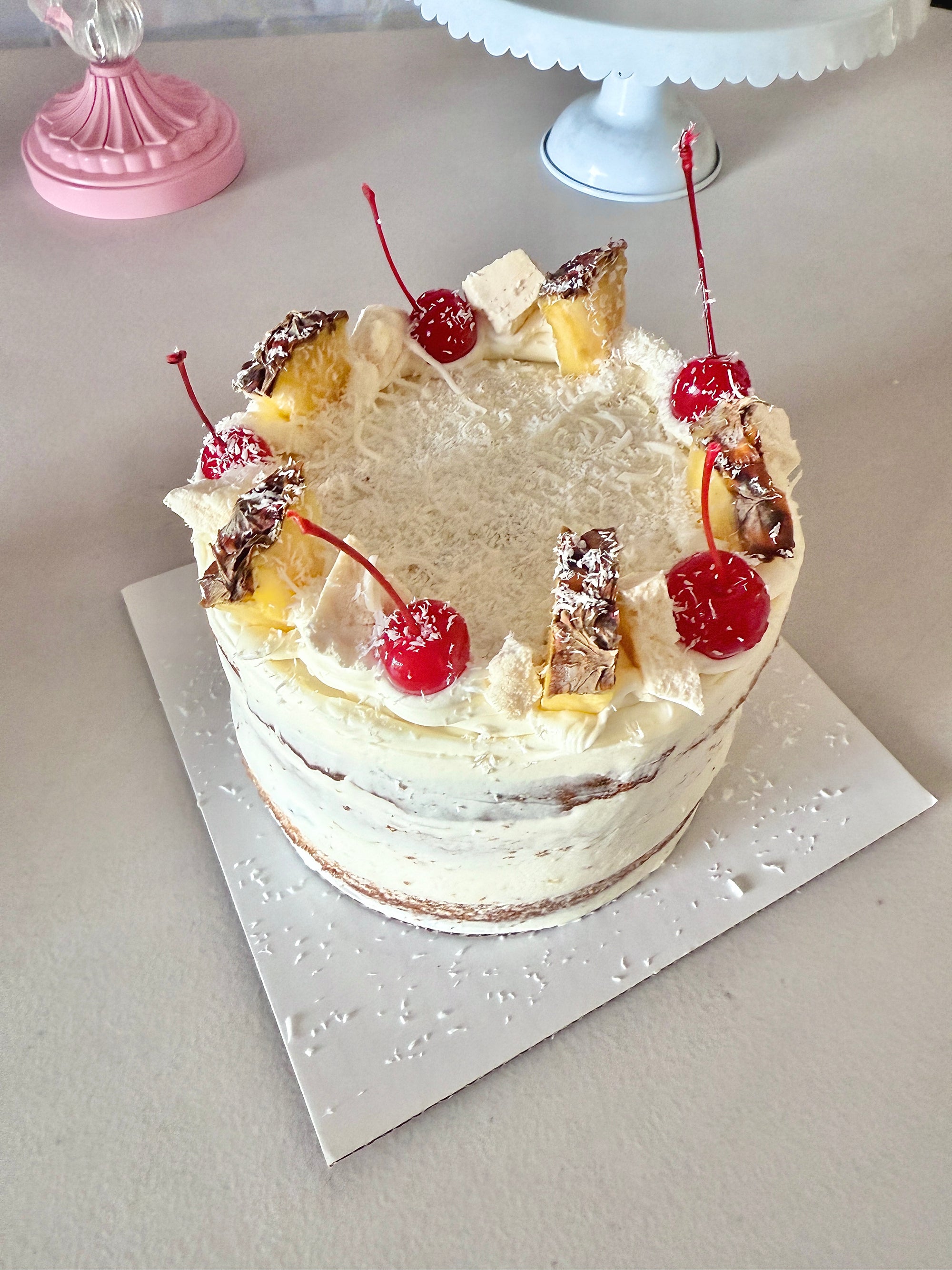 PIÑA COLADA CELEBRATION CAKE 🍍