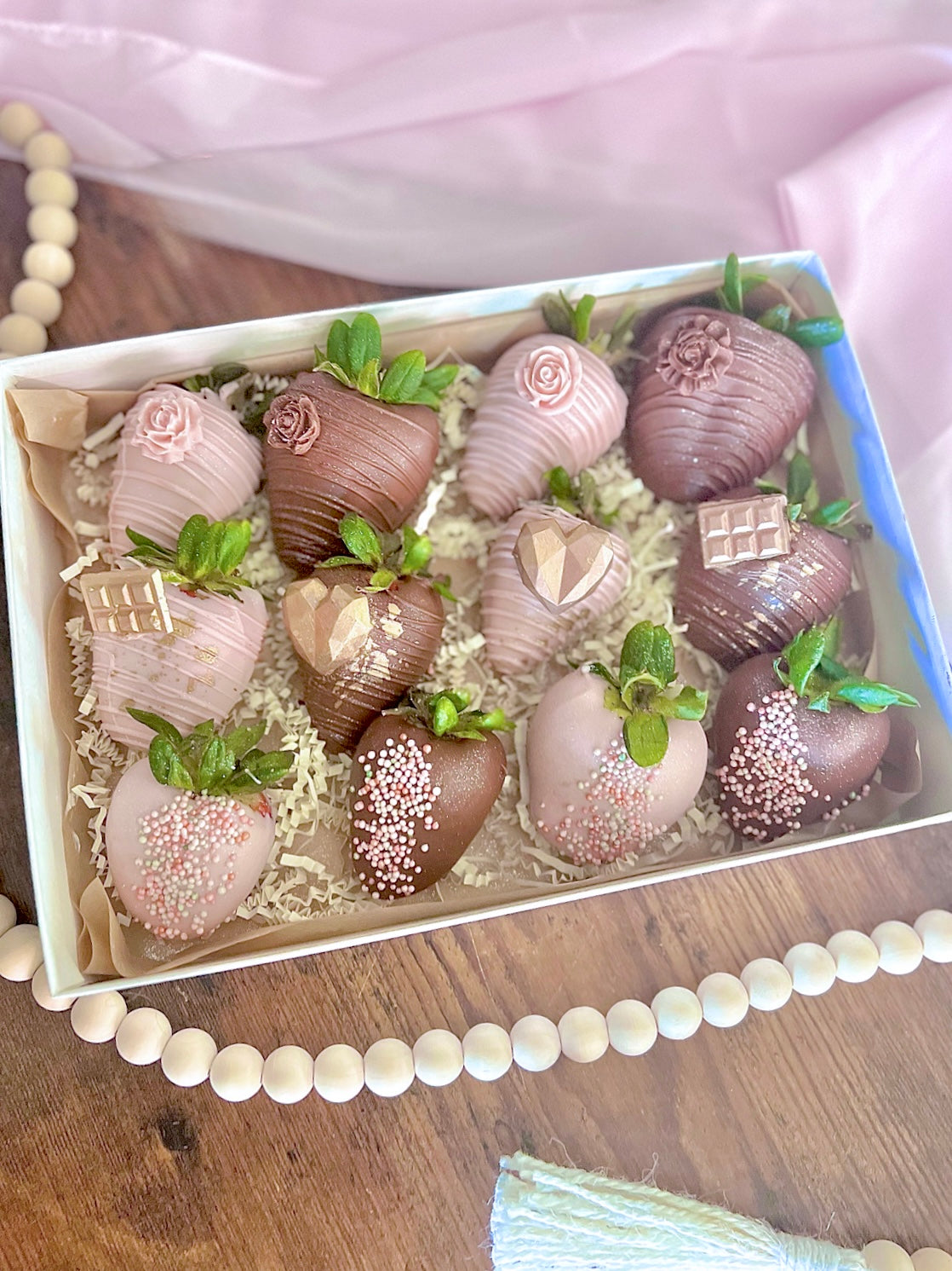CHOCOLATE DIPPED STRAWBERRIES
