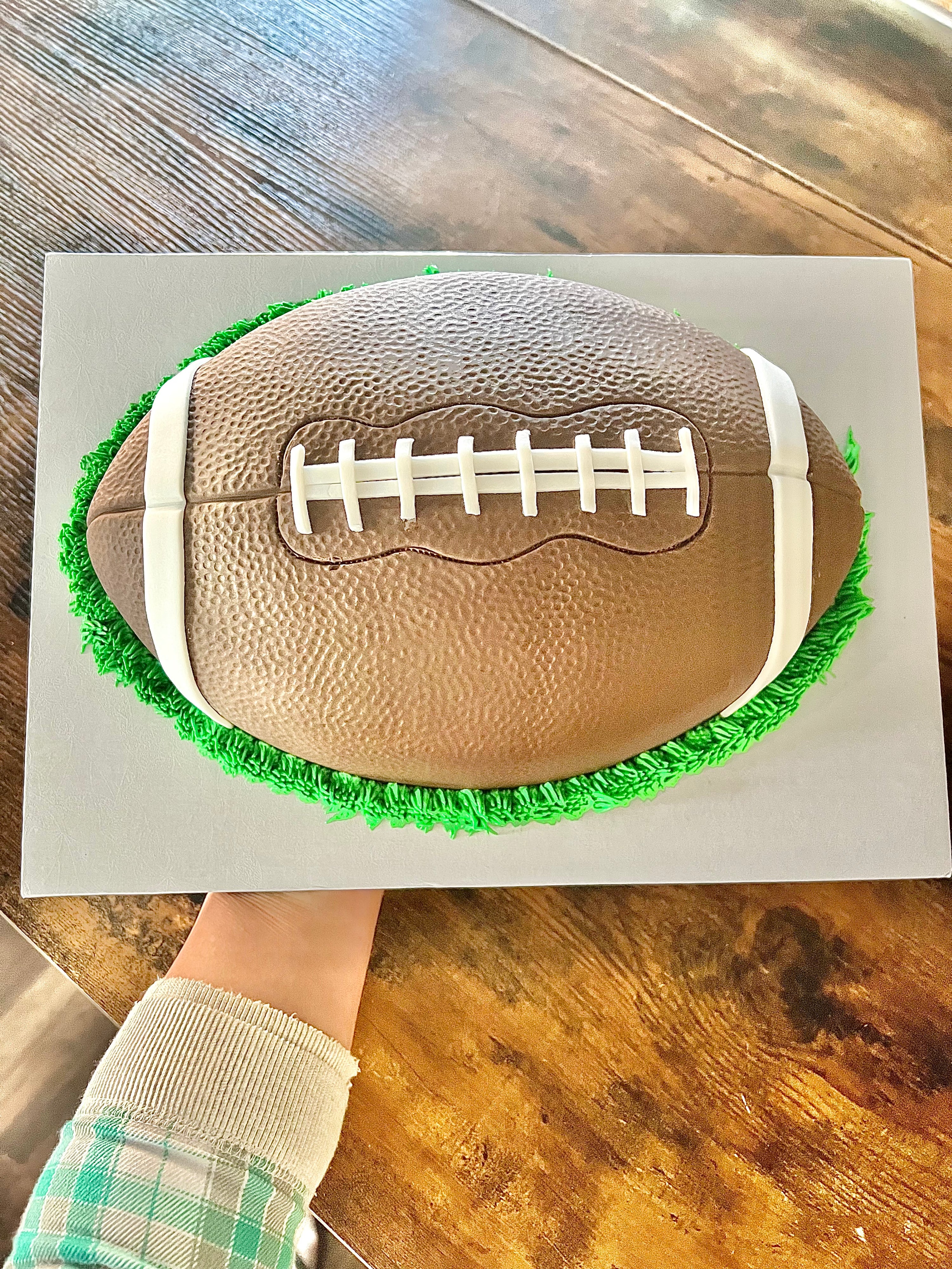 FOOTBALL-SHSPED CAKE