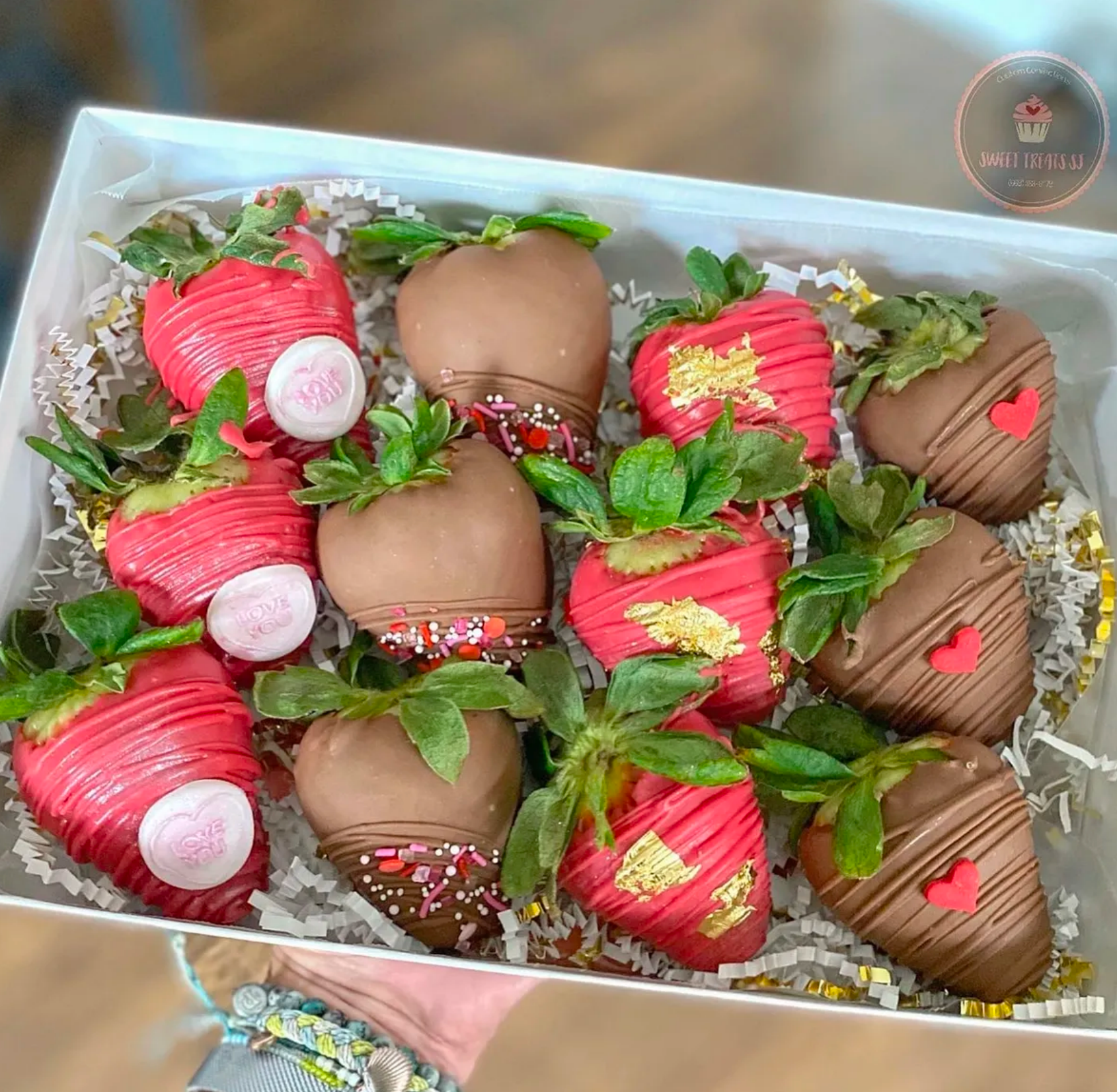 CHOCOLATE DIPPED STRAWBERRIES