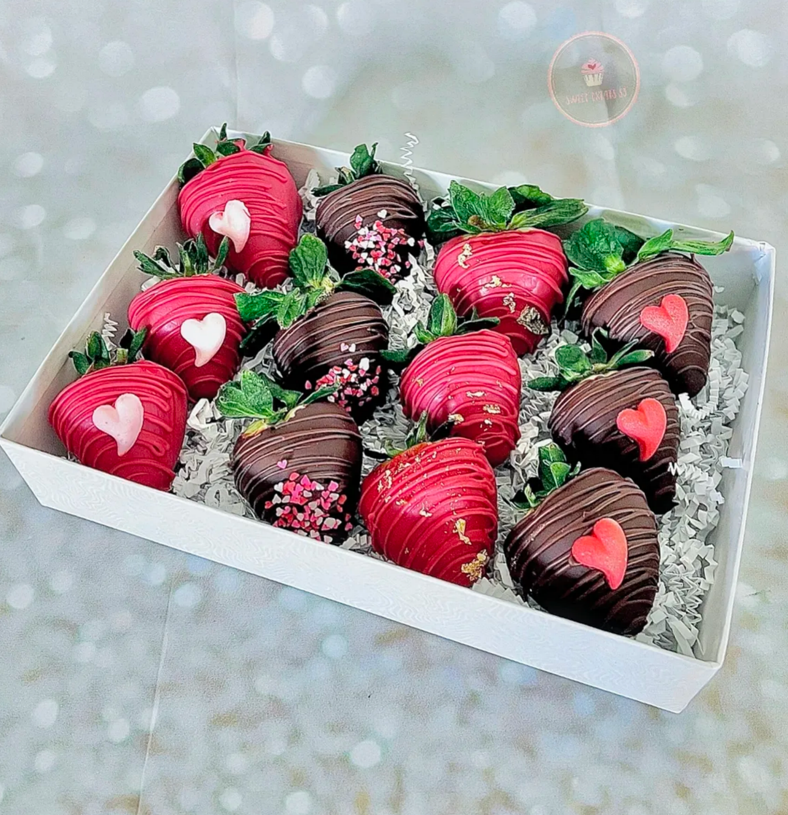 CHOCOLATE DIPPED STRAWBERRIES